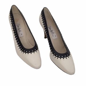 Ana Bonilla leather white & dark navy blue heels made in Spain
